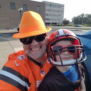 Meet your Posher, James